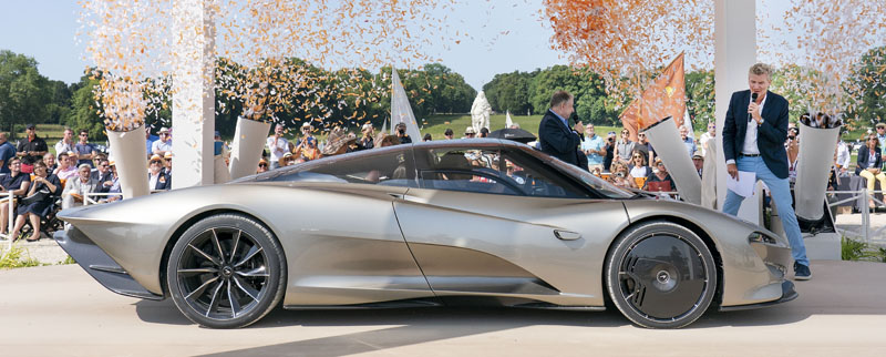 McLaren Hybrid Speedtail -three seats-1036 bhp - 250 mph (403 kph)